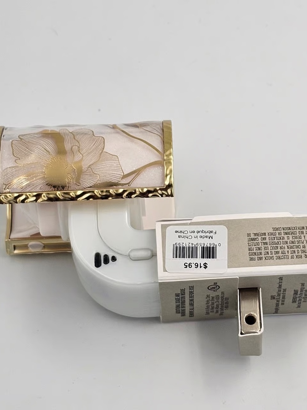 2 for $25 | Bath & Body Works Floral Wallflower Nightlight Plugs | NWT - Picture 9 of 15